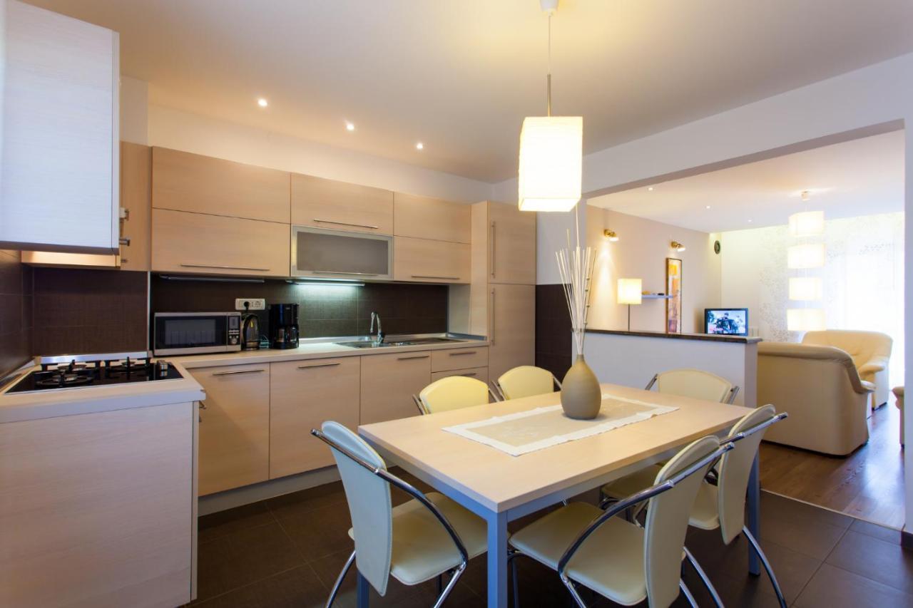 Apartments Banic Porec Exterior photo